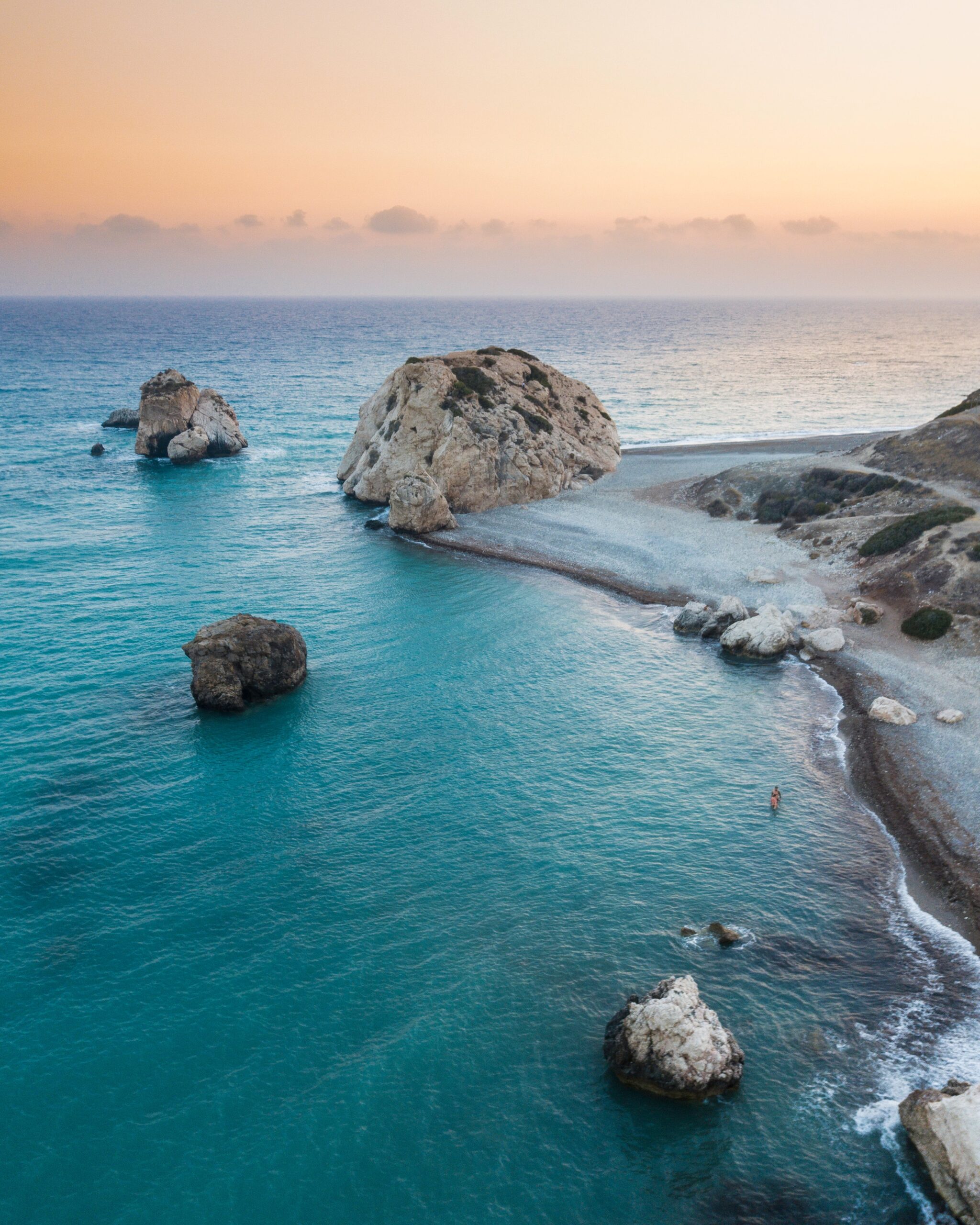Petra tou Romiou 4
