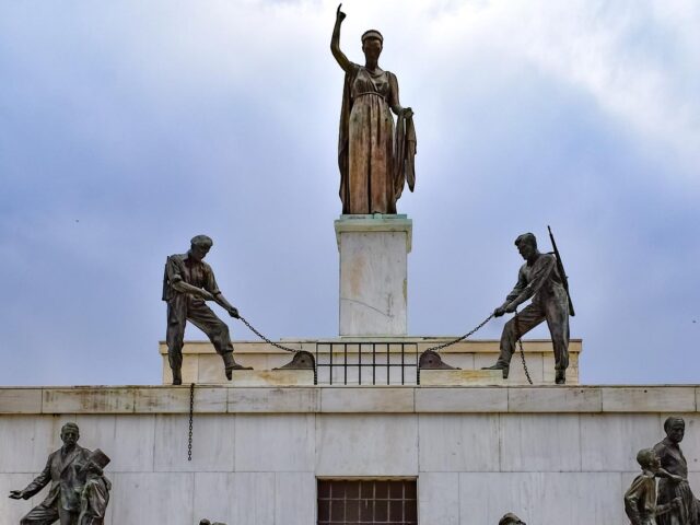 https://cyprusconferences.org/wp-content/uploads/2024/04/nicosia-eleftherias-640x480.jpg